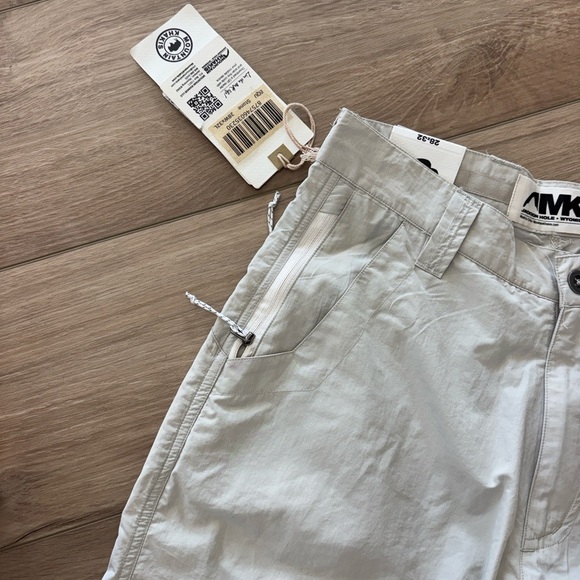 Mountain Khakis Jackson Hole Men’s Pants – Stone – Size 28x32 – NWT - Picture 7 of 9